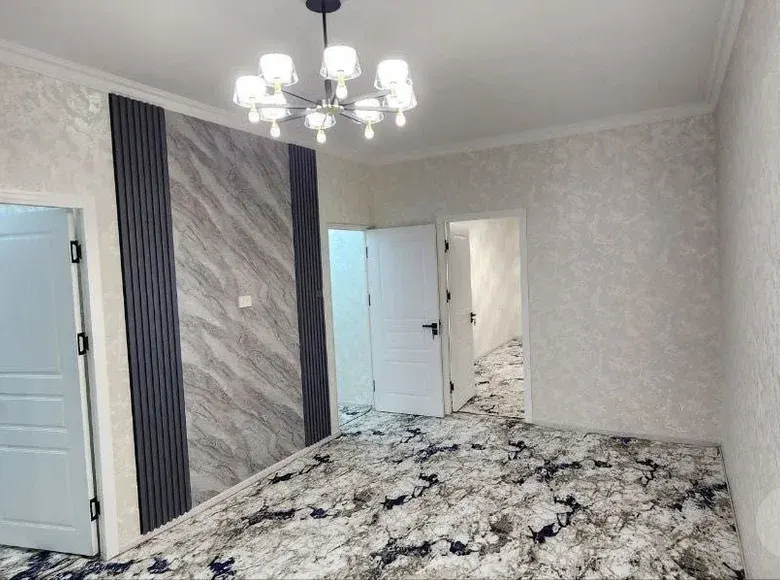 Продаётся 2-комнатная квартира, 55 м², 1/4 этаж — Чиланзарский район