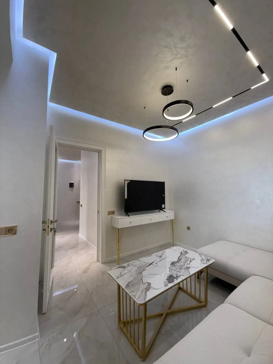 Продаётся 2-комнатная квартира, 60 м², 13/14 этаж — Яккасарайский район