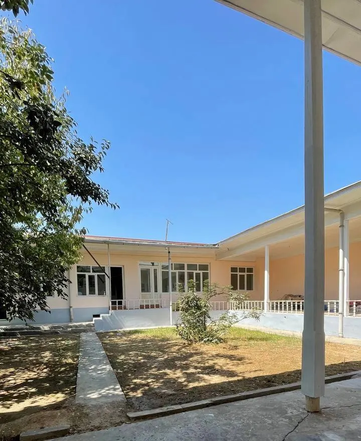 Ijaraga beriladi 8 xonali hovli uy, 6 sotix — Shayxontohur tumani