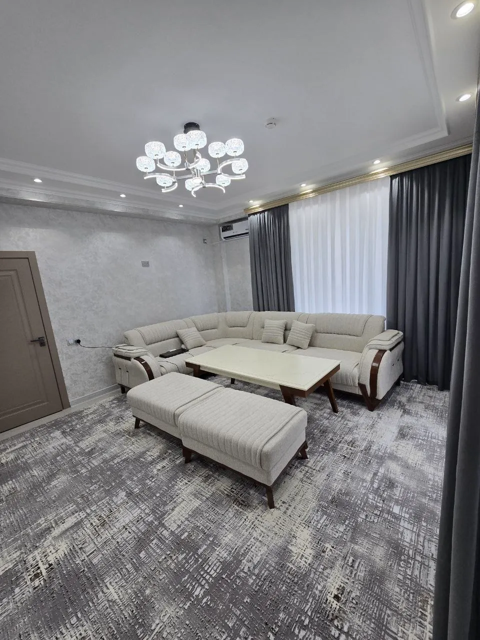 Ijaraga beriladi 4 xonali kvartira, 120 m², 6/12 qavat — Shayxontohur tumani