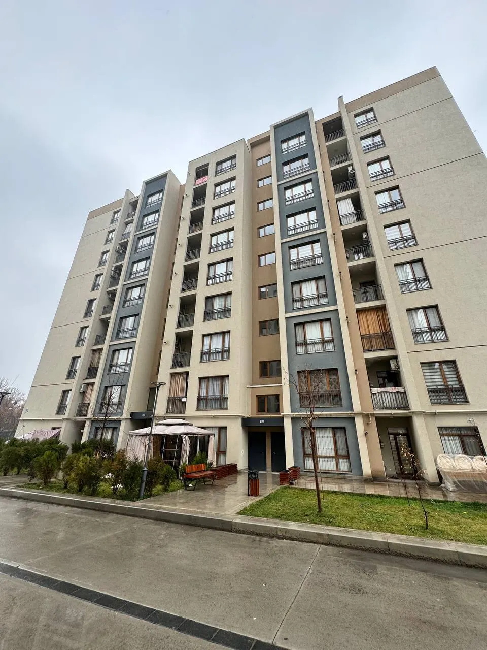 Sotiladi 5 xonali kvartira, 125 m², 7/9 qavat — Olmazor tumani
