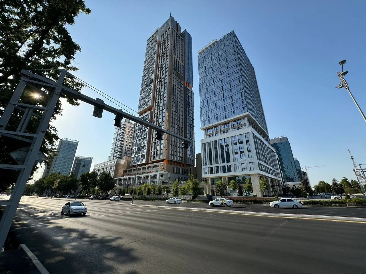 Sotiladi 3 xonali kvartira, 92 m², 40/51 qavat — Shayxontohur tumani
