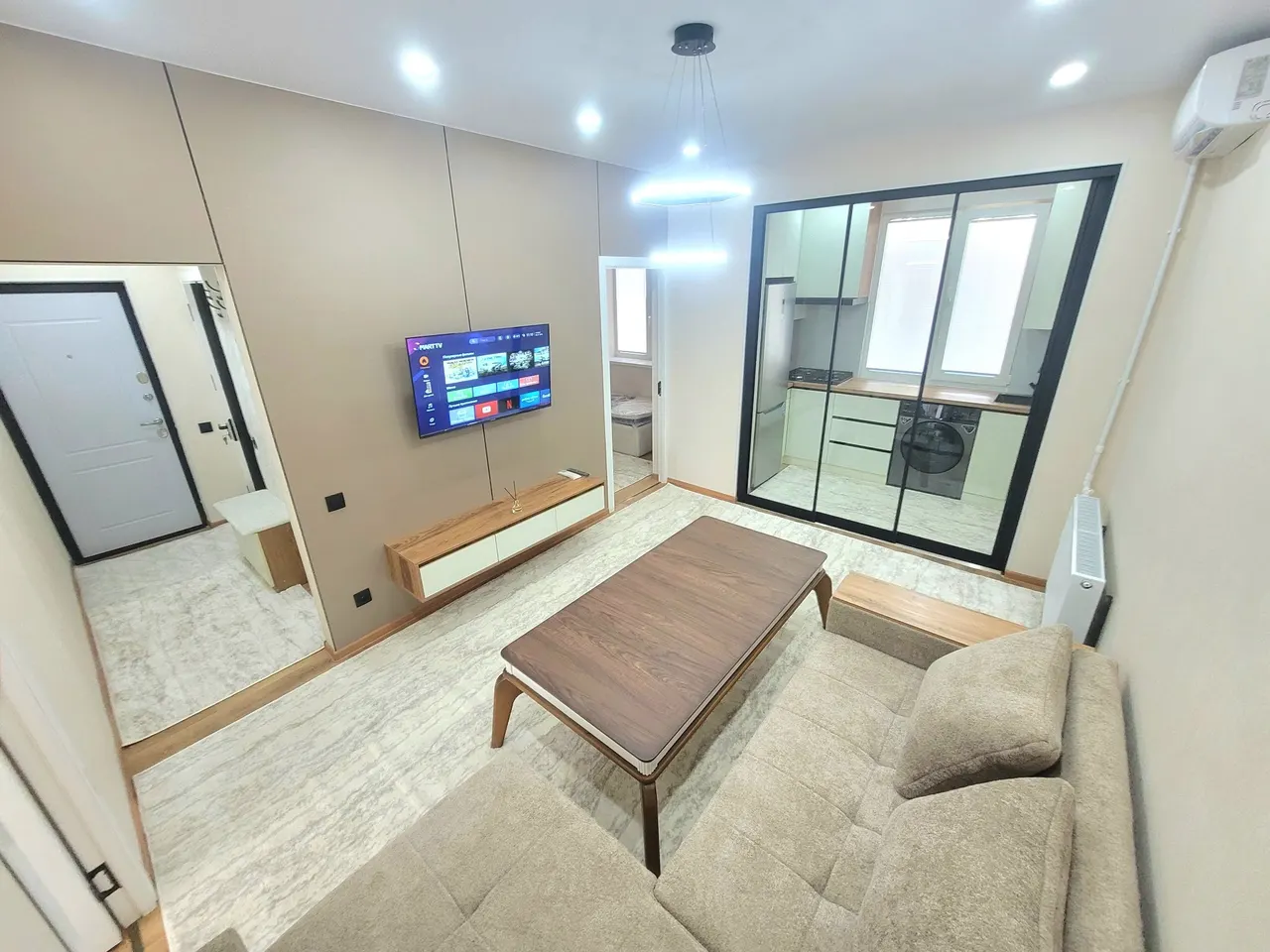 Sotiladi 2 xonali kvartira, 42 m², 1/4 qavat — Chilonzor tumani