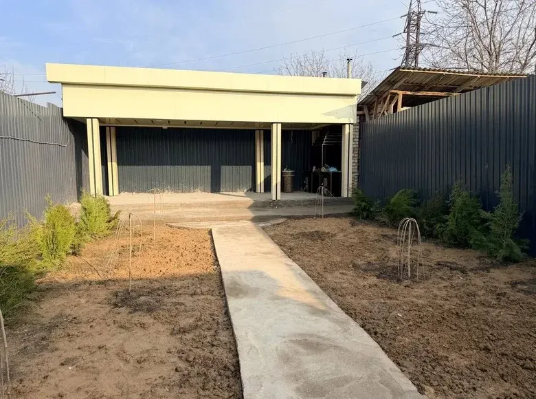 Сотилади 2 хонали ҳовли уй, 2.5 сотих, 48 м² — Сергели тумани