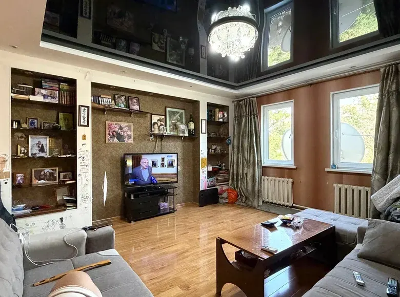 Сотилади 4 хонали квартира, 91 м², 3/9 қават — Сергели тумани