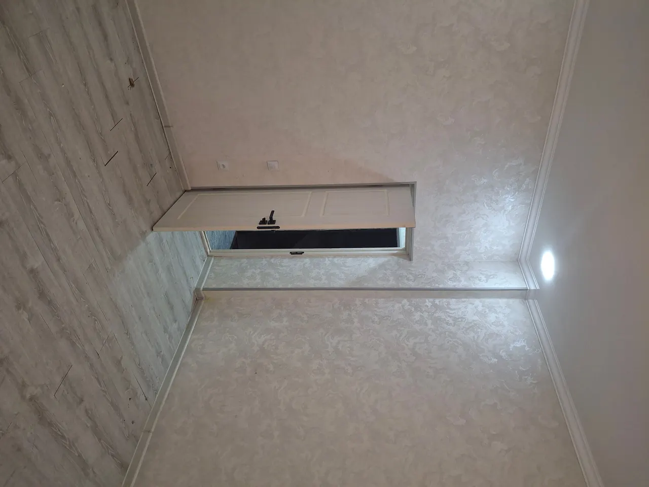Продаётся 1-комнатная квартира, 30 м², 1/2 этаж — Яшнабадский район