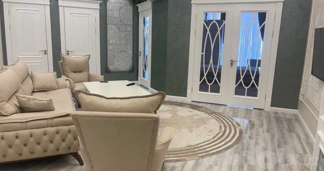 Ижарага берилади 3 хонали квартира, 120 м², 5/10 қават — Мирзо Улуғбек тумани