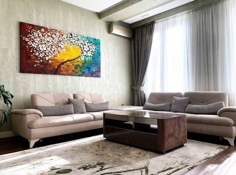 Ижарага берилади 3 хонали квартира, 90 м², 8/8 қават — Юнусобод тумани
