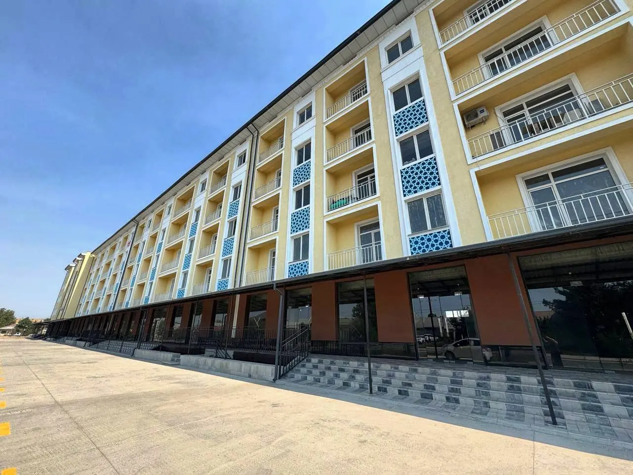 Сотилади 3 хонали квартира, 106 м², 2/5 қават — Мирзо Улуғбек тумани