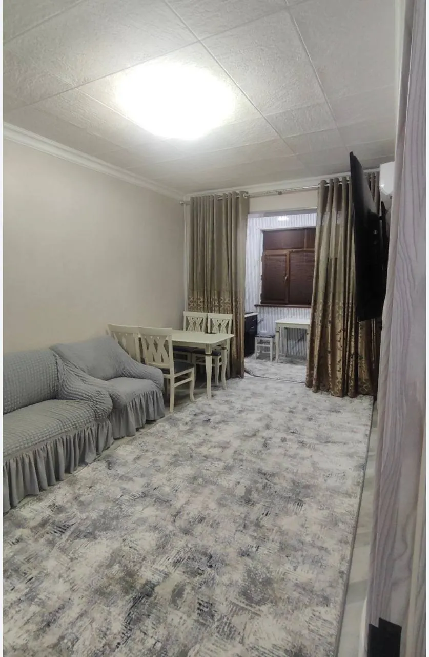 Сдаётся 3-комнатная квартира, 50 м², 1/4 этаж — Чиланзарский район