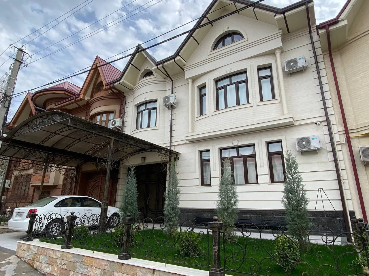 Сдаётся 6-комнатный дом, 5 сот. — Яккасарайский район