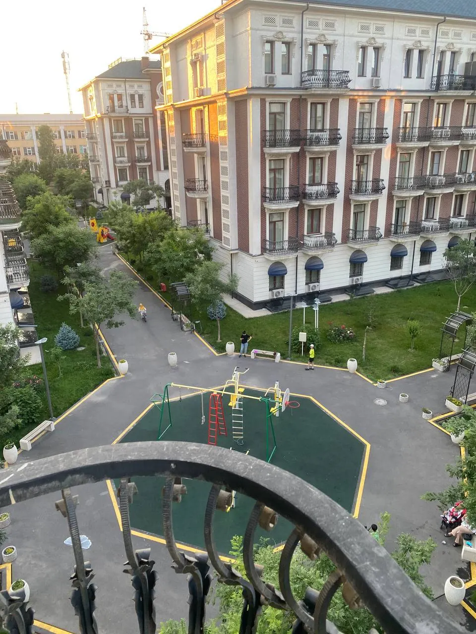Ижарага берилади 2 хонали квартира, 80 м², 4/5 қават — Олмазор тумани