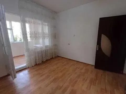 Сотилади 3 хонали квартира, 85 м², 3/9 қават — Янгиҳаёт тумани