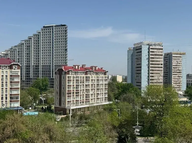 Сотилади 3 хонали квартира, 75 м², 8/9 қават — Мирзо Улуғбек тумани