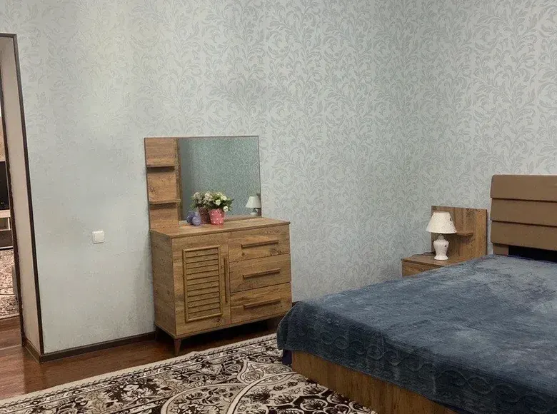 Сотилади 5 хонали ҳовли уй, 3.5 сотих, 400 м² — Юнусобод тумани