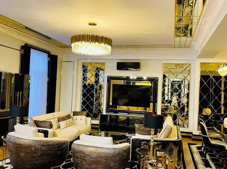 Сдаётся 3-комнатная квартира, 120 м², 2/6 этаж — Яккасарайский район