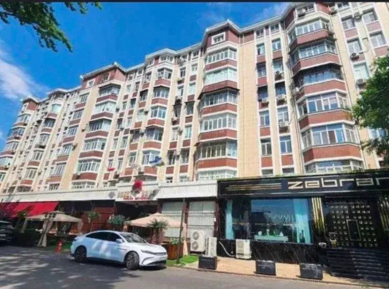 Sotiladi 3 xonali kvartira, 100 m², 6/8 qavat — Qibray tumani