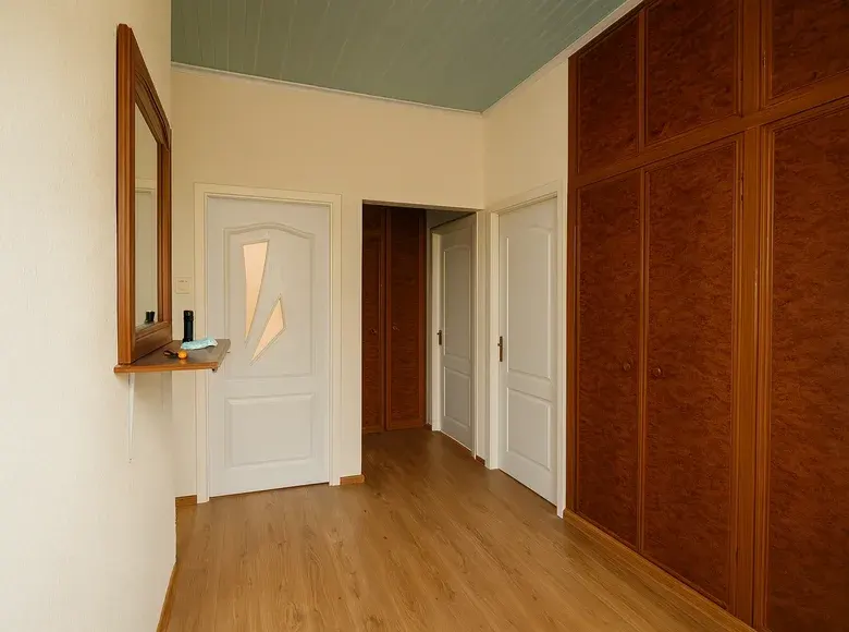 Сотилади 4 хонали квартира, 92 м², 4/4 қават — Қибрай тумани