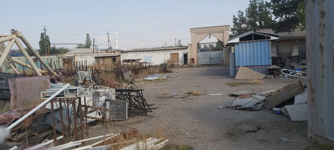 Sotiladi tijorat binosi, 190 m², 40,6 sotix, 1/1 qavat — Yuqorichirchiq tumani