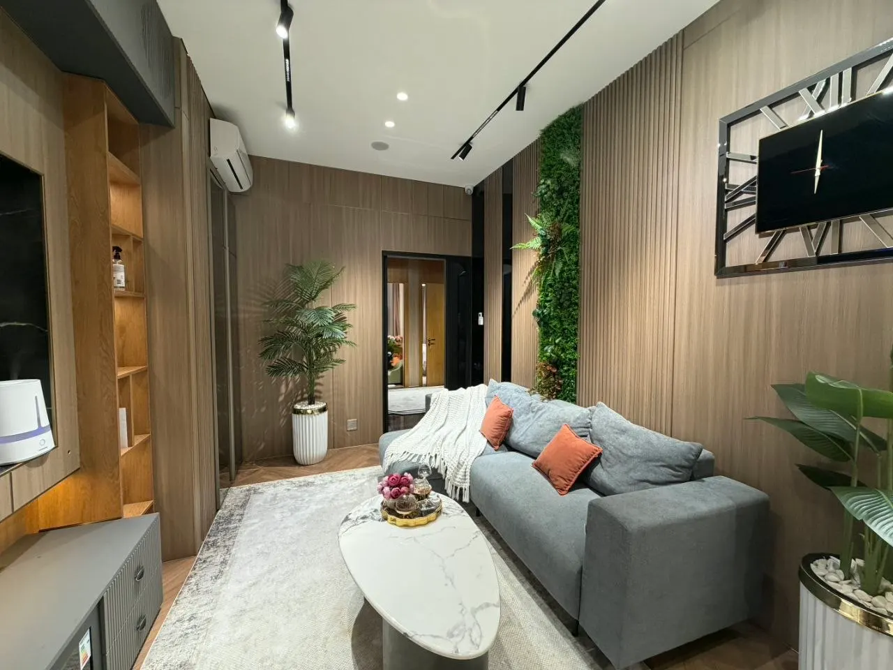 Sotiladi 3 xonali kvartira, 75 m², 2/9 qavat — Yunusobod tumani