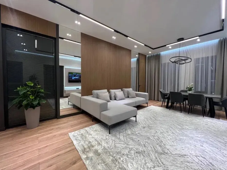Ижарага берилади 3 хонали квартира, 125 м², 4/8 қават — Шайхонтоҳур тумани