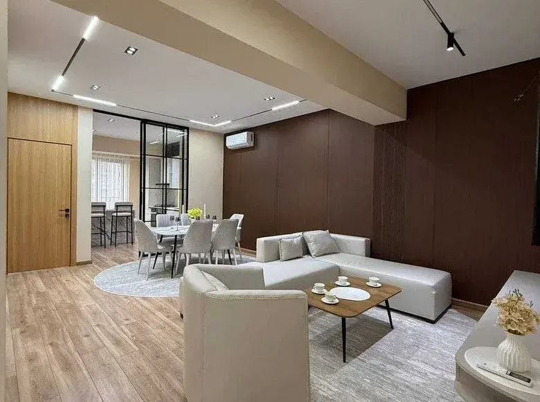 Sotiladi 3 xonali kvartira, 70 m², 5/12 qavat — Mirobod tumani