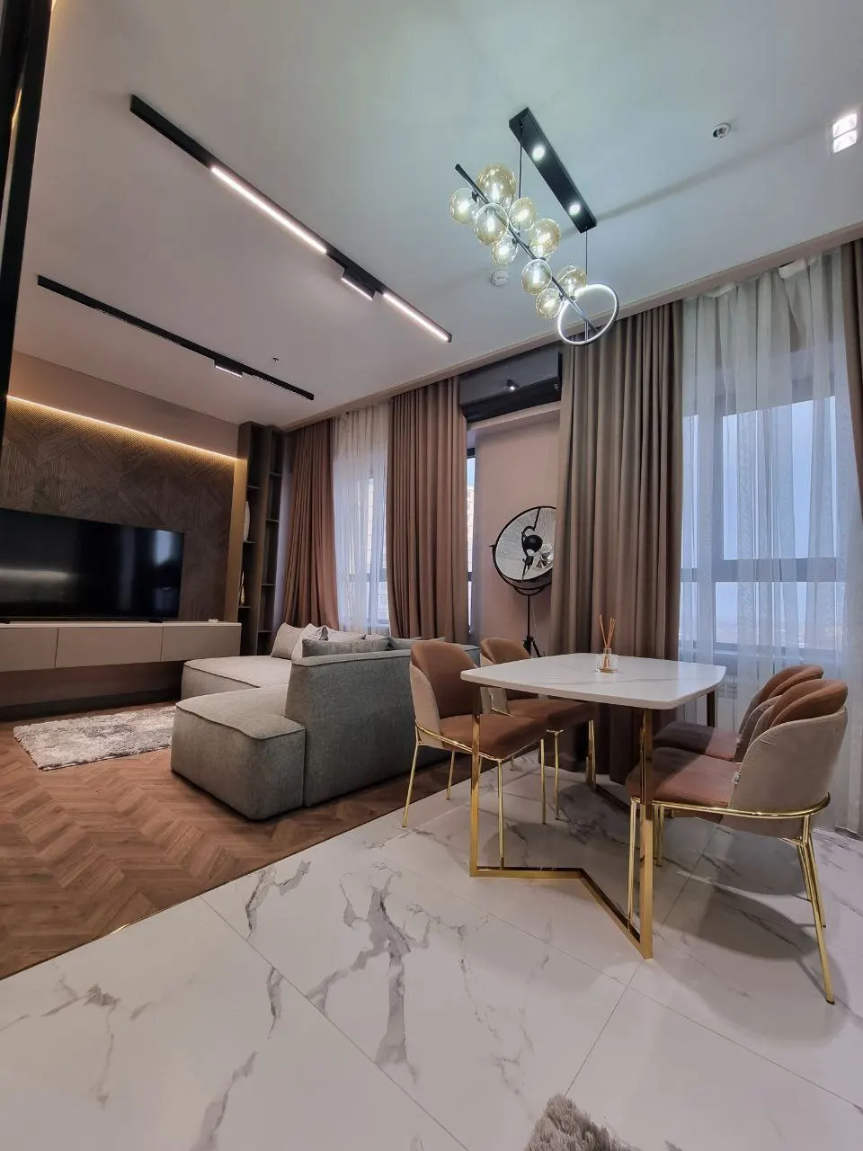 Ижарага берилади 2 хонали квартира, 65 м², 17/25 қават — Мирзо Улуғбек тумани