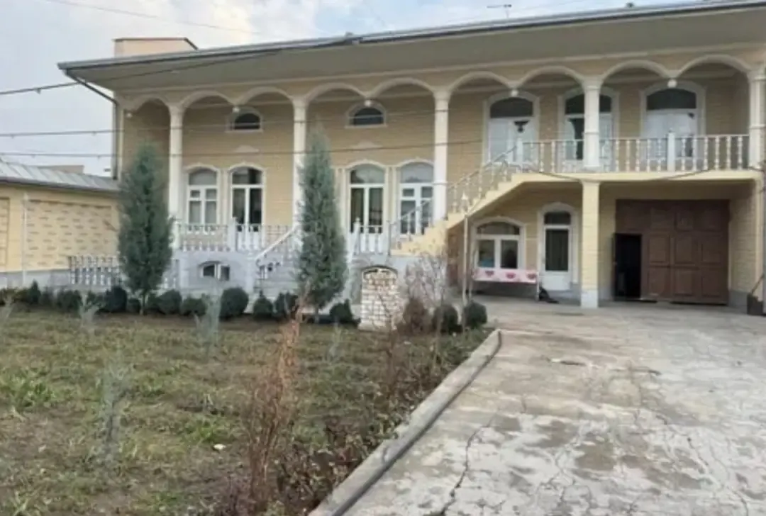 Ижарага берилади 3 хонали ҳовли уй, 4 сотих, 2 қаватли — Яшнобод тумани