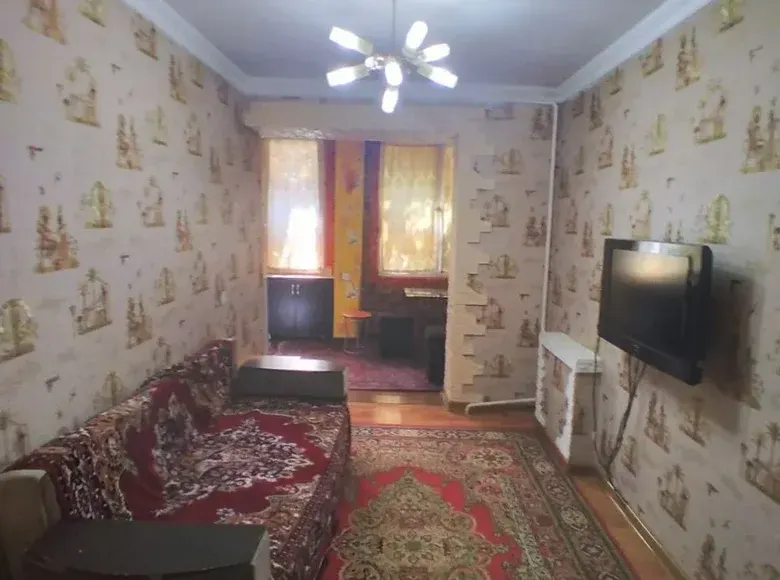 Сотилади 2 хонали квартира, 4/4 қават — Томди тумани