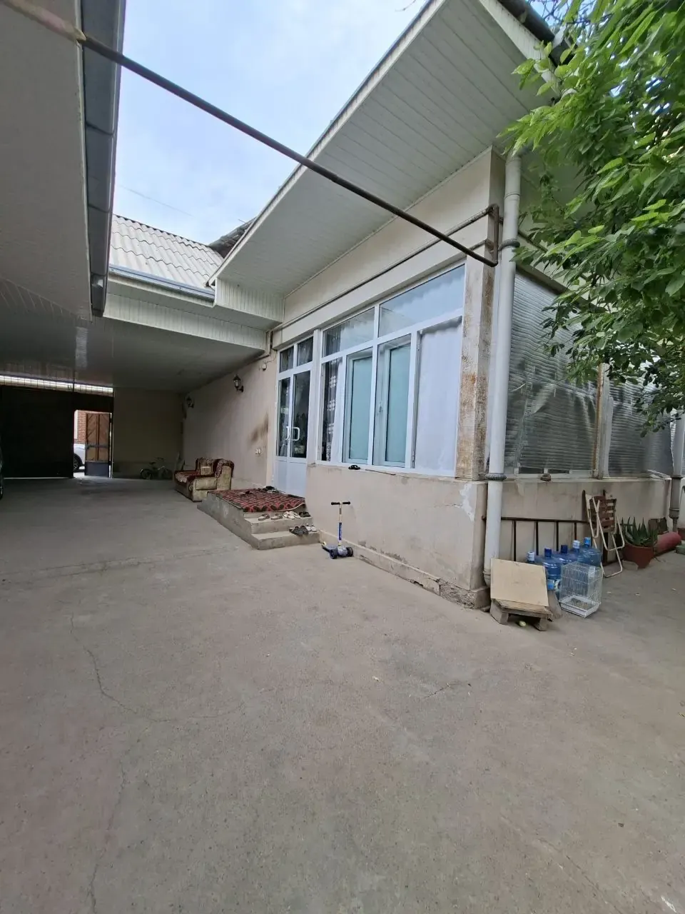 Sotiladi 4 xonali hovli uy, 5 sotix, 1 qavatli — Yunusobod tumani