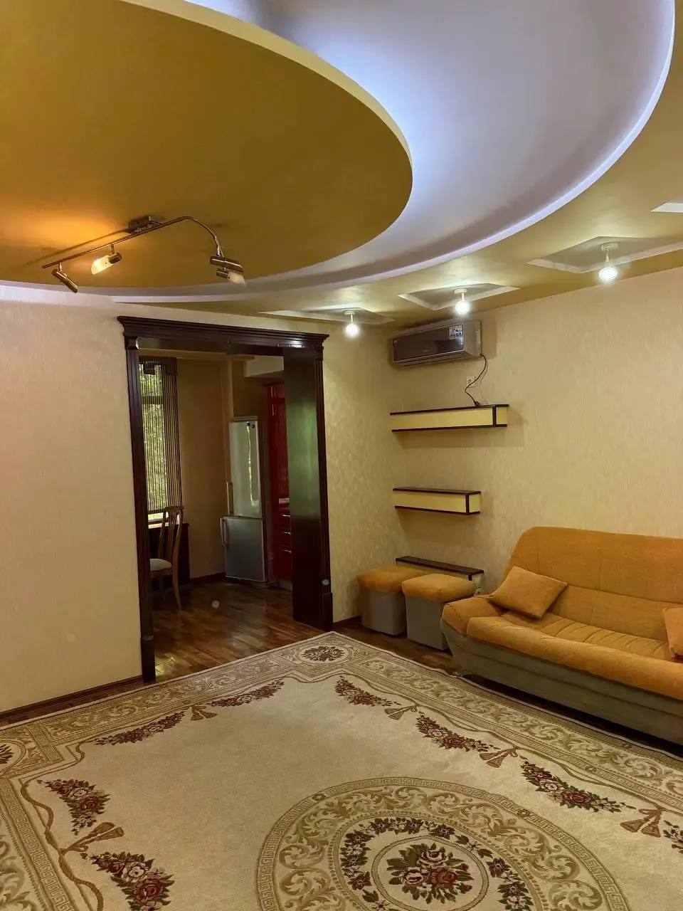 Сдаётся 3-комнатная квартира, 83 м², 2/4 этаж — Мирабадский район