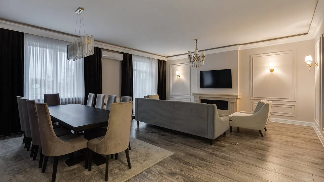 Ijaraga beriladi 4 xonali kvartira, 220 m², 4/8 qavat — Mirobod tumani