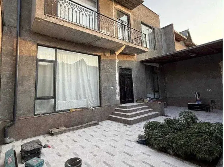 Продаётся 5-комнатный дом, 2.5 сот., 450 м² — Кибрайский район