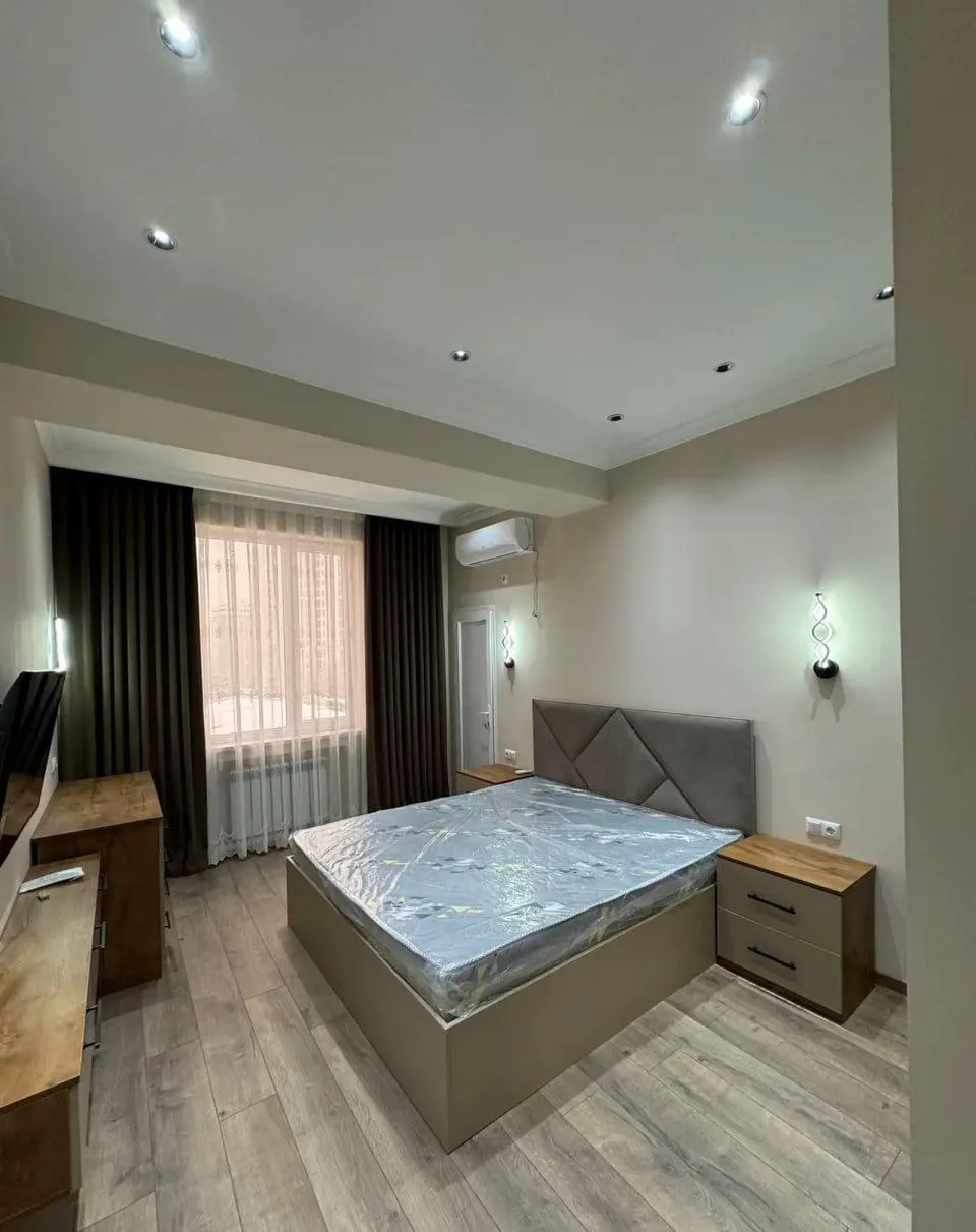 Ижарага берилади 2 хонали квартира, 60 м², 2/4 қават — Яккасарой тумани