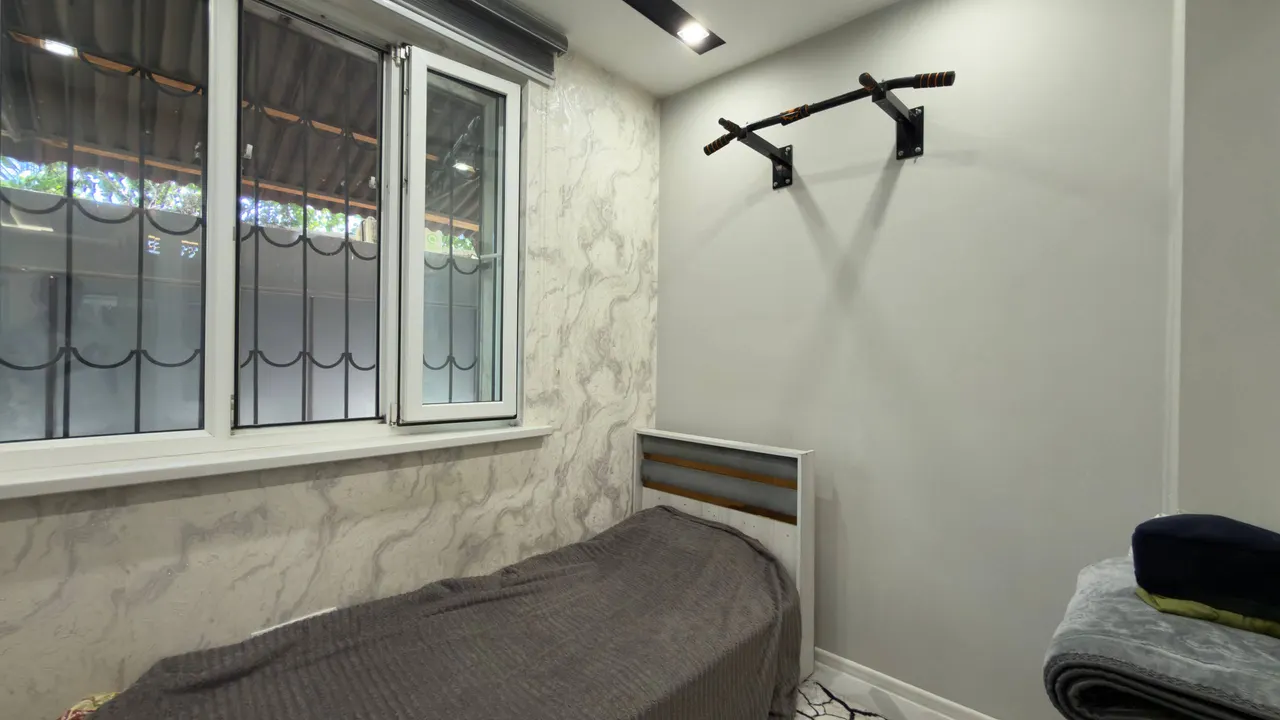 Sotiladi 3 xonali kvartira, 80 m², 1/4 qavat — Yashnobod tumani