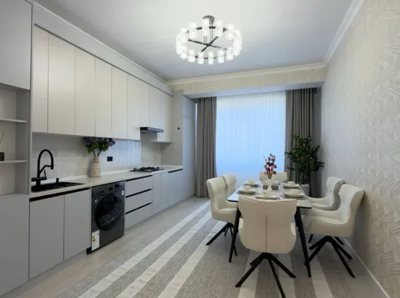 Sotiladi 3 xonali kvartira, 92 m², 8/12 qavat — Yakkasaroy tumani