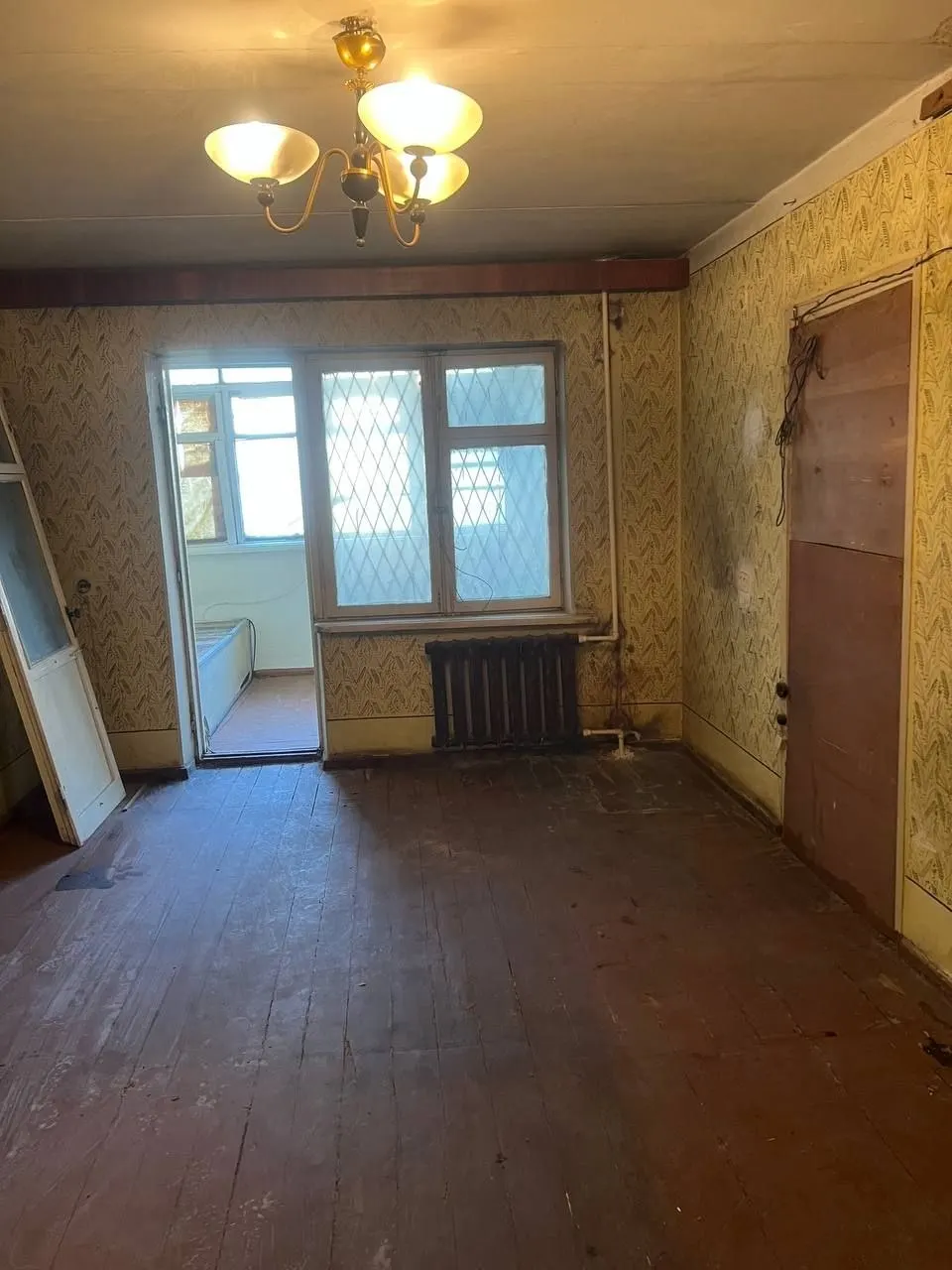 Sotiladi 2 xonali kvartira, 50 m², 2/4 qavat — Chilonzor tumani