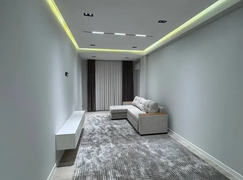 Сдаётся 3-комнатная квартира, 131 м², 7/13 этаж — Яккасарайский район