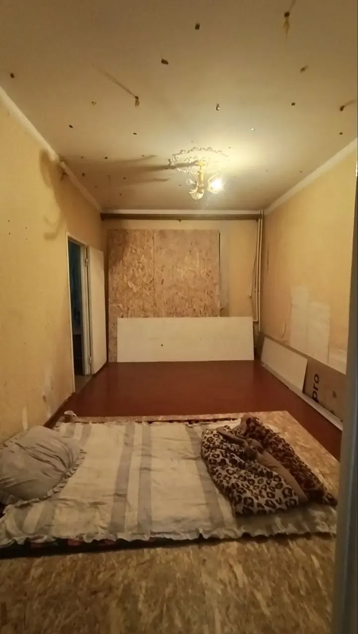 Sotiladi 2 xonali kvartira, 50 m², 4/4 qavat — Yunusobod tumani