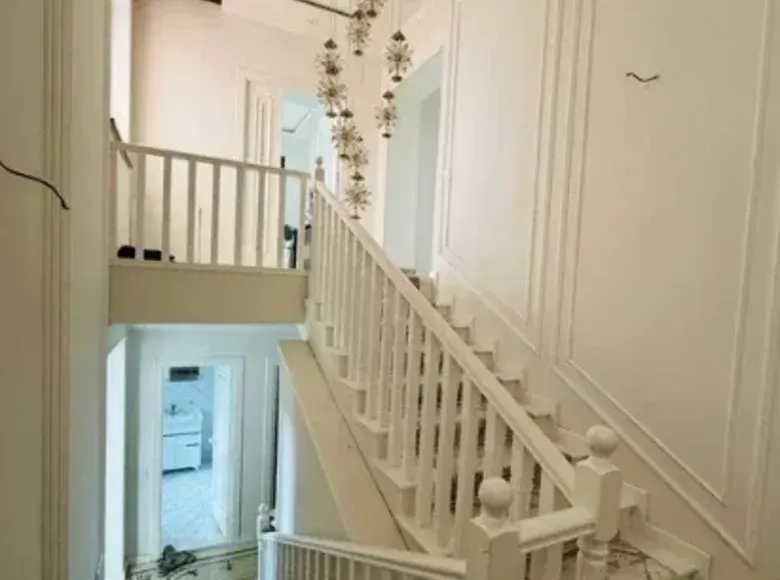 Сдаётся 5-комнатный дом, 4 сот., 270 м², 2 этажа — Юнусабадский район