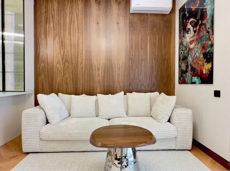 Sotiladi 2 xonali kvartira, 57 m², 3/10 qavat — Mirobod tumani