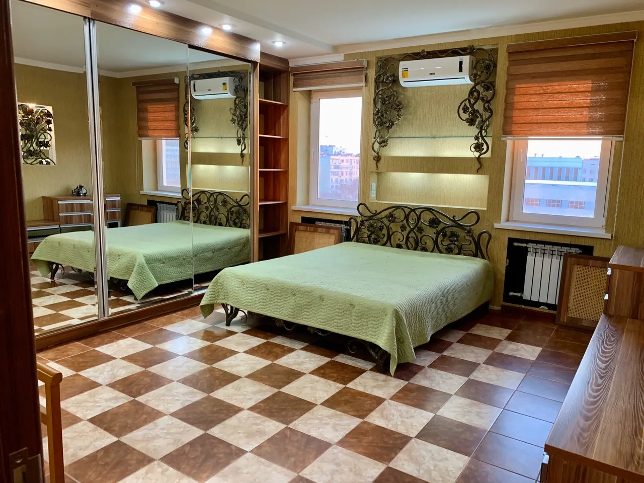 Ижарага берилади 6 хонали квартира, 140 м², 8/9 қават — Миробод тумани