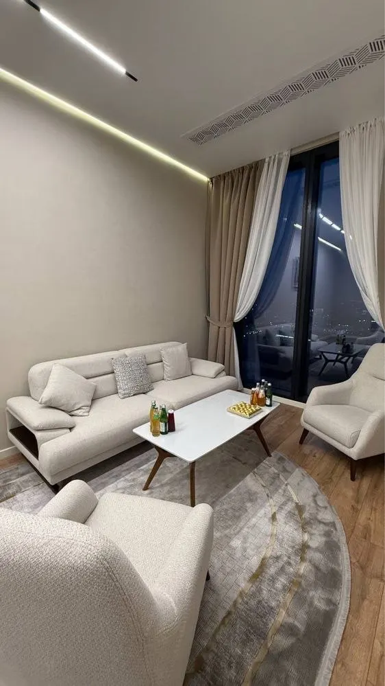 Ижарага берилади 3 хонали квартира, 70 м², 34/51 қават — Шайхонтоҳур тумани
