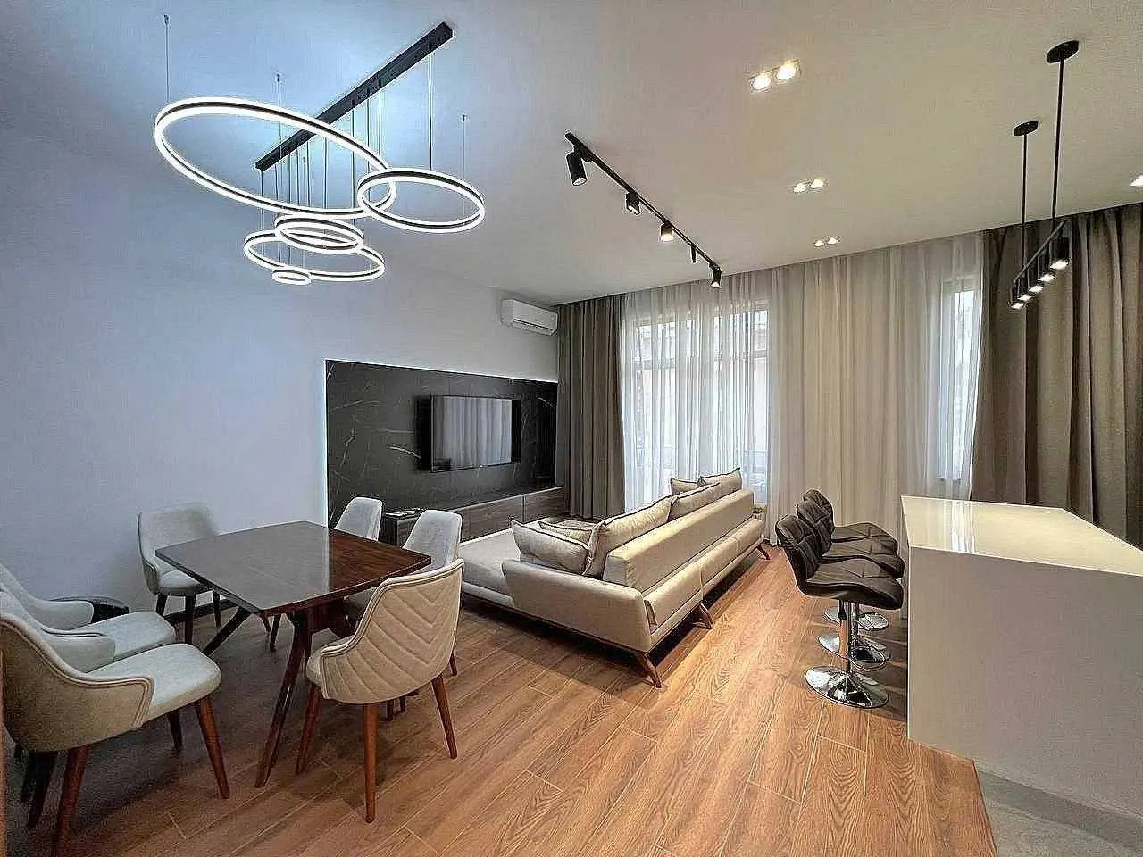 Ижарага берилади 2 хонали квартира, 71 м², 4/12 қават — Миробод тумани