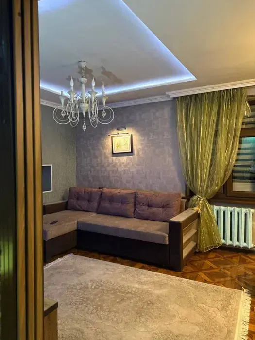 Продаётся 2-комнатная квартира, 45 м², 4/4 этаж — Мирабадский район