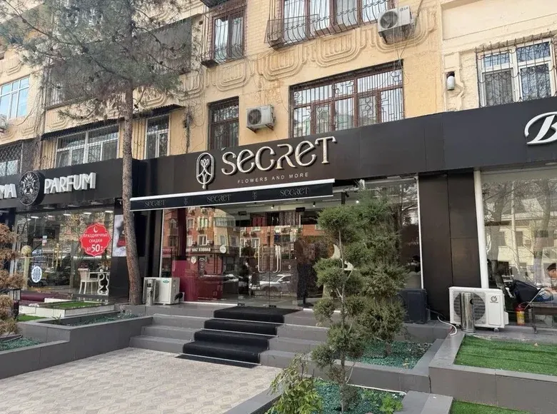 Сотилади тижорат биноси, 100 м² — Миробод тумани
