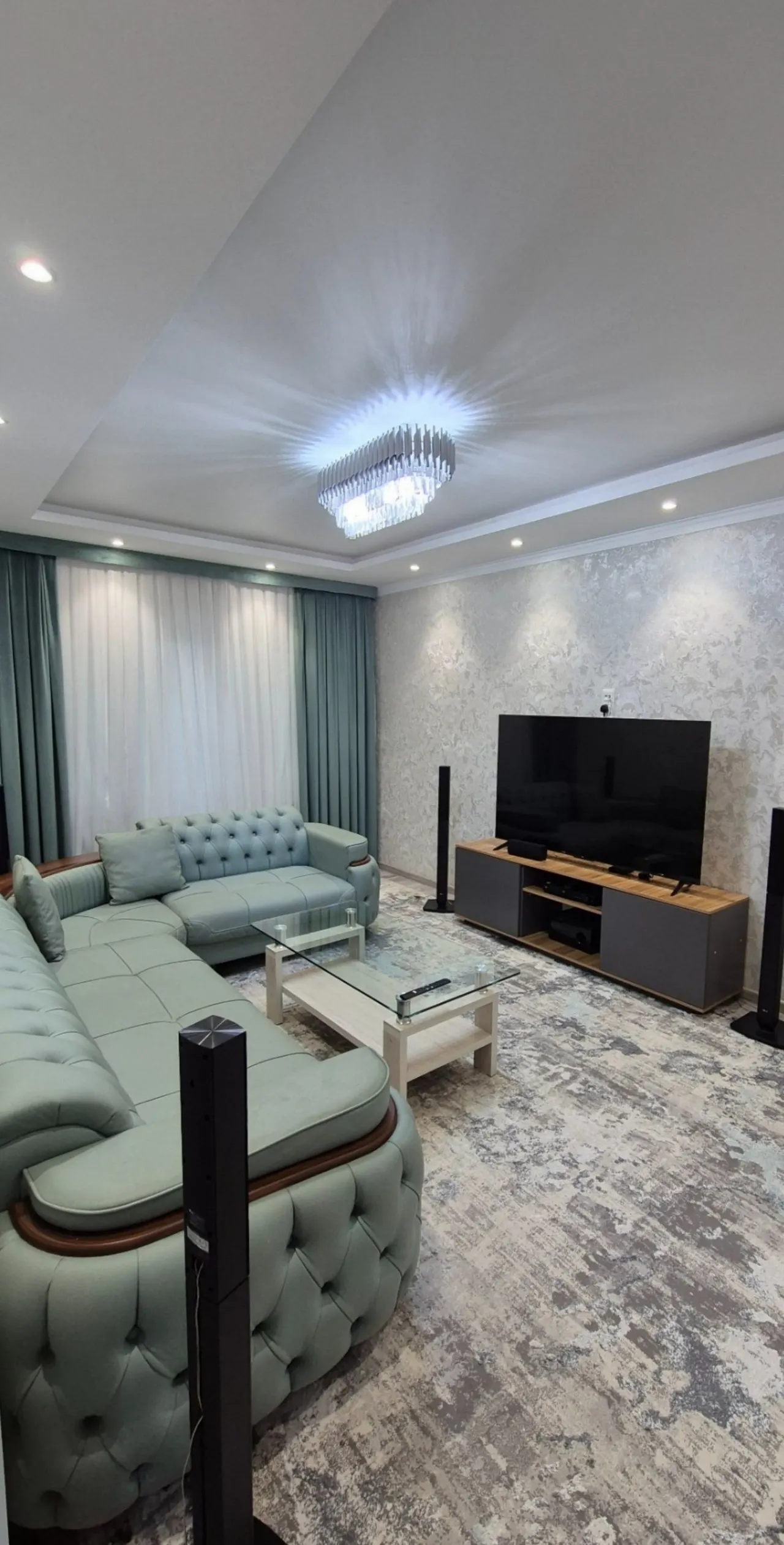 Sotiladi 3 xonali kvartira, 70 m², 3/4 qavat — Yunusobod tumani