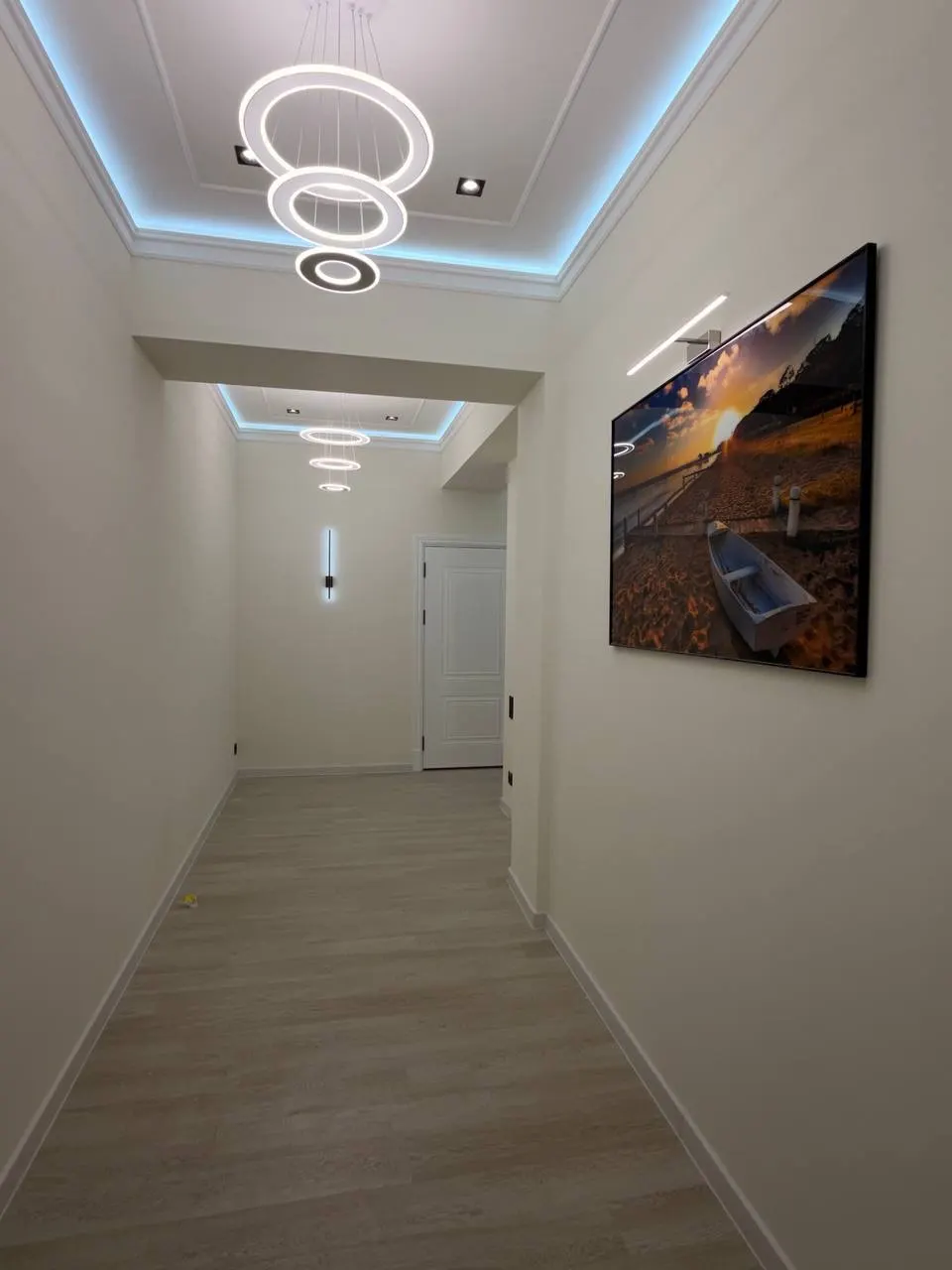 Продаётся 2-комнатная квартира, 56 м², 2/8 этаж — Ташкентский район