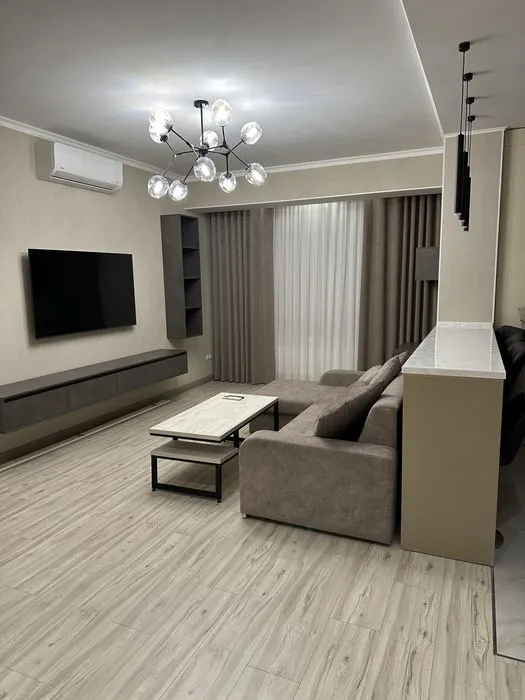 Сотилади 2 хонали квартира, 70 м², 8/10 қават — Яшнобод тумани