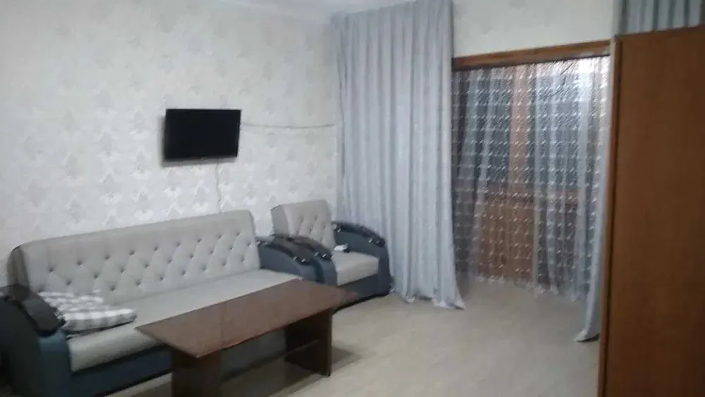Сдаётся 2-комнатная квартира, 60 м², 4/4 этаж — Мирабадский район